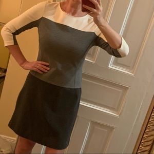 Anne Taylor color block dress white grey. This sz 4 fits like a 6/8.